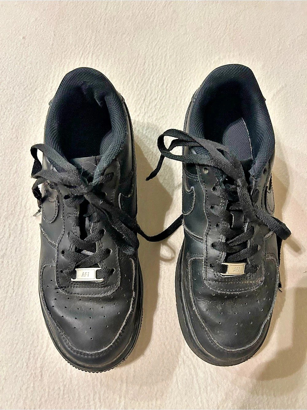 Nike Air Force 1 '07 Low Triple Black Sneakers